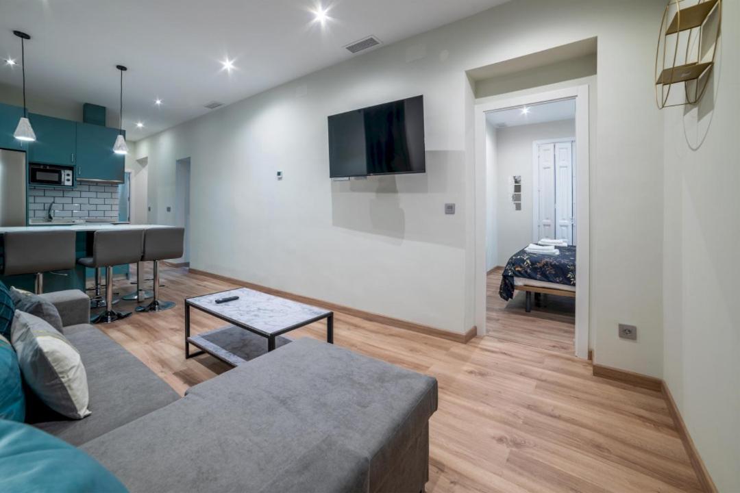 2 Bedrooms 1.5 Bathrooms Furnished - Justicia - Refurbished - Mintystay Madri Exterior foto